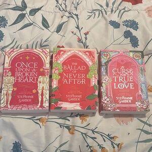 Once upon a broken heart bookset